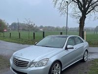 Gebraucht Mercedes E500 387 PS (284 kW) 2009 Grau Limousine