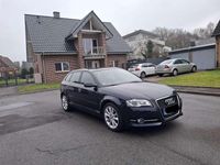 Gebraucht Audi A3 Ambition 125 PS (91 kW) 2013 Blau Kombi