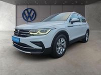 Gebraucht VW Tiguan Elegance 150 PS (110 kW) 2023 Pure white/pure white SUV
