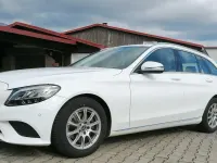 Gebraucht Mercedes C180 157 PS (115 kW) 2019 Weiß Limousine
