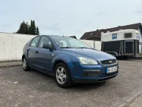 Gebraucht Ford Focus 101 PS (74 kW) 2006 Blau Limousine