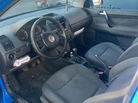 Gebraucht VW Polo 64 PS (47 kW) 2003 Blau Kleinwagen