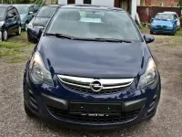 Używany Opel Corsa Edition 69 KM (50 kW) 2015 Niebieski Sedan/Limuzyna