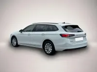 Gebraucht Skoda Superb 150 PS (110 kW) 2024 Manufacturer Kombi