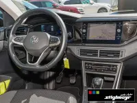 Gebraucht VW Polo Life 95 PS (69 kW) 2021 Deep black perleffekt Kleinwagen