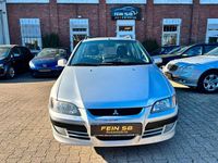 Gebraucht Mitsubishi Space Star Motion 98 PS (72 kW) 2004 Silber Van / Kleinbus