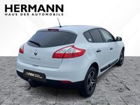 Gebraucht Renault Mégane Authentique 101 PS (74 kW) 2013 Weiß Limousine