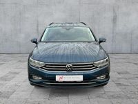 Gebraucht VW Passat Business 150 PS (110 kW) 2023 Aquamarinblau metallic Kombi