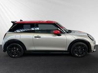 Gebraucht Mini Cooper 156 PS (114 kW) 2024 Melting silver iii Kleinwagen