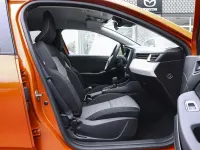 Gebraucht Renault Clio V Evolution 91 PS (66 kW) 2023 Valenciaorange met (blau) Limousine
