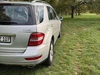 Gebraucht Mercedes ML300 204 PS (150 kW) 2011 Grau SUV