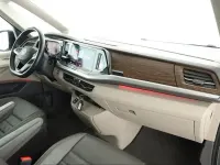 Gebraucht VW T7 Style 150 PS (110 kW) 2025 Grau Van