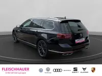 Second-hand VW Passat Business 280 CP (205 kW) 2022 Negru Break