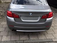 Gebraucht BMW 520 184 PS (135 kW) 2011 Grau Limousine