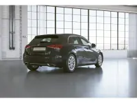Gebraucht Mercedes A250 Progressive 224 PS (164 kW) 2019 Metalliclack kosmosschwarz Limousine