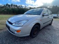 Gebraucht Ford Focus 74 PS (54 kW) 2001 Silber Limousine