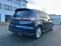 Gebraucht Ford S-MAX Titanium 190 PS (139 kW) 2018 Blau Van / Kleinbus