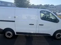 Gebraucht Renault Trafic Komfort 110 PS (80 kW) 2023 Weiß Van / Kleinbus