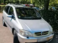 Gebraucht Opel Zafira 125 PS (91 kW) 2003 Silber Van / Kleinbus