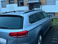 Gebraucht VW Passat Comfortline 150 PS (110 kW) 2018 Silber Kombi