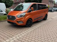 Gebraucht Ford Transit Custom 170 PS (125 kW) 2018 Orange Van / Kleinbus
