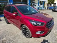Gebraucht Ford Kuga ST-Line 180 PS (132 kW) 2018 Rubyrot (metallic) SUV