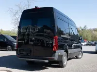 Używany Mercedes Sprinter 170 KM (125 kW) 2022 Czarny Van