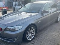 Gebraucht BMW 520 184 PS (135 kW) 2012 Grau Limousine