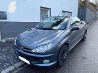 Gebraucht Peugeot 206 CC Filou 109 PS (80 kW) 2006 Grau Cabrio
