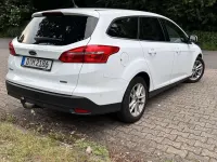 Gebraucht Ford Focus Cool & Connect 101 PS (74 kW) 2017 Weiß Kombi