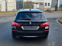 Gebraucht BMW 525 Comfort Edition 218 PS (160 kW) 2014 Schwarz Kombi