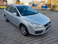 Gebraucht Ford Focus Ambiente 80 PS (58 kW) 2007 Silber Limousine