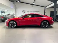Gebraucht Audi e-tron GT quattro Sport 439 kW (598 PS) 2021 Rot Limousine