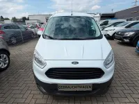 Gebraucht Ford Transit Trend 101 PS (74 kW) 2018 Weiß Van / Kleinbus