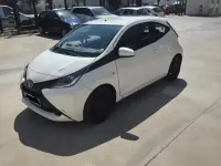 Gebraucht Toyota Aygo 69 PS (50 kW) 2016 Weiß Kleinwagen
