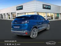 Gebraucht Peugeot 3008 Allure 136 PS (100 kW) 2024 Blau celebes/metallic SUV