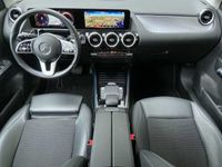 gebraucht Mercedes GLA200 Progressiv, AHK, MBUX High-End, LED
