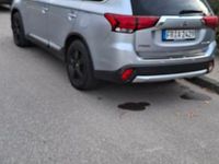 Gebraucht Mitsubishi Outlander 150 PS (110 kW) 2017 Grau SUV