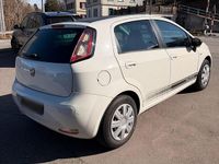 Gebraucht Fiat Punto 70 PS (51 kW) 2015 Weiß Kleinwagen