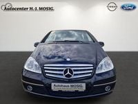 Gebraucht Mercedes A160 95 PS (69 kW) 2011 Schwarz Limousine