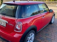 Gebraucht Mini Cooper D Pepper 112 PS (82 kW) 2012 Rot Kleinwagen