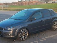 Gebraucht Ford Focus Sport 116 PS (85 kW) 2005 Grau Limousine