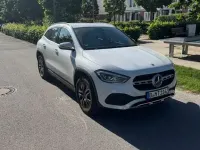 Gebraucht Mercedes GLA200 Progressive 163 PS (119 kW) 2021 Weiß SUV