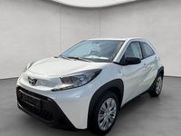 Neu Toyota Aygo X Business Edition 72 PS (52 kW) 2025 Weiß SUV