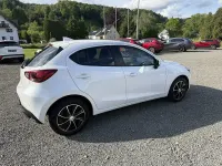 Gebraucht Mazda 2 Kizoku Intense 90 PS (66 kW) 2018 Weiß Limousine