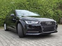 Gebraucht Audi A3 Attraction 110 PS (80 kW) 2015 Limousine