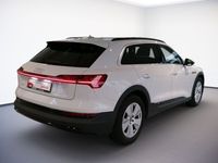 Gebraucht Audi e-tron Comfort 300 kW (408 PS) 2022 Weiss SUV
