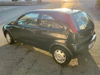 Używany Opel Corsa Eco 60 KM (44 kW) 2004 Czarny Hatchback