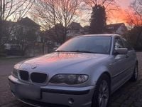 Second-hand BMW 320 150 CP (110 kW) 2004 Berlinǎ