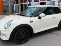 Używany Mini Cooper Pepper 136 KM (100 kW) 2014 Biały Hatchback